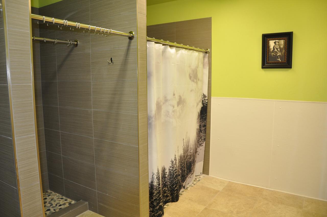 Хостел The Bunkhouse Minturn Экстерьер фото