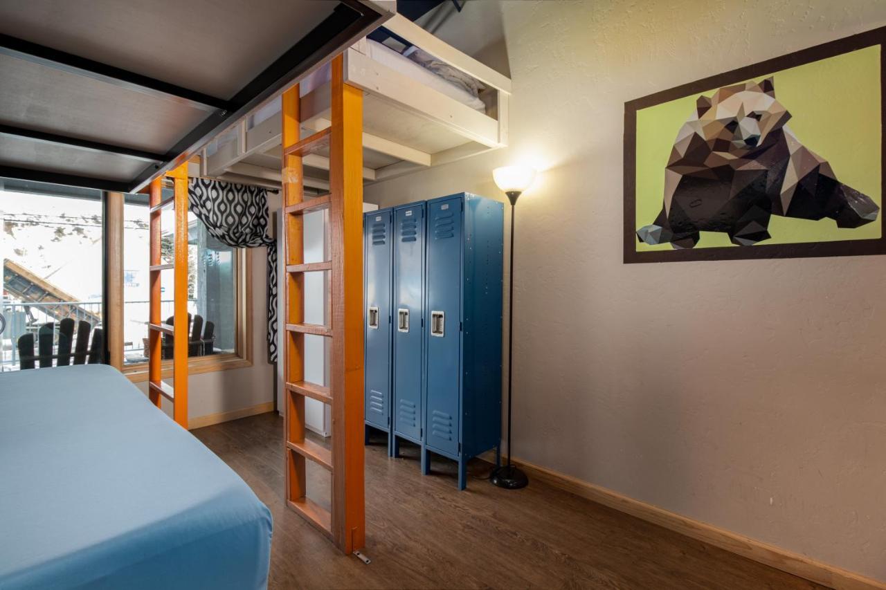 Хостел The Bunkhouse Minturn Экстерьер фото